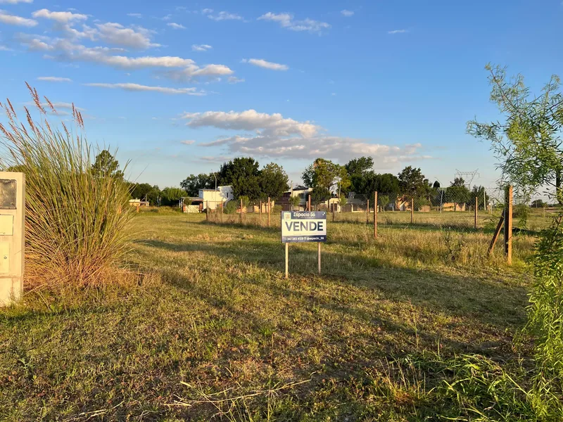 Lote en barrio abierto Eco Tierra - Pueblo Esther. Ubicación inmejorable