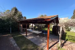 Casa con pileta, galería y parque sobre terreno de 739 m² en Pueblo Esther — imagen 15