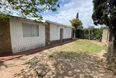 Casa con pileta, galería y parque sobre terreno de 739 m² en Pueblo Esther — imagen 20