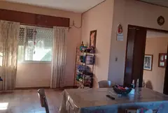 Departamento de dos dormitorios en Planta Alta - Villa Gobernador Galvez APTO CREDITO — imagen 4