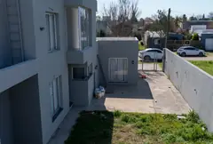 Hermosa casa en Pueblo Esther, a metros del río con PISCINA — imagen 17