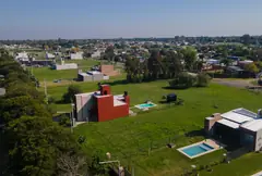 Terrenos en Pueblo Esther a metros del río, con escritura inmediata y todos los Servicios — imagen 20